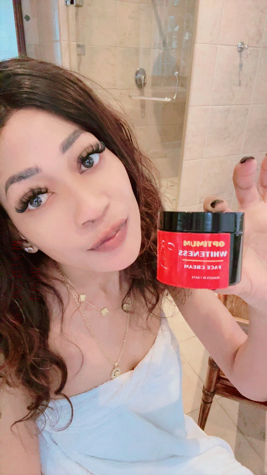 Hollywood whiteness face cream